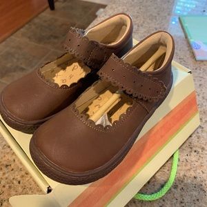 New Livie and Luca size 11 for girls